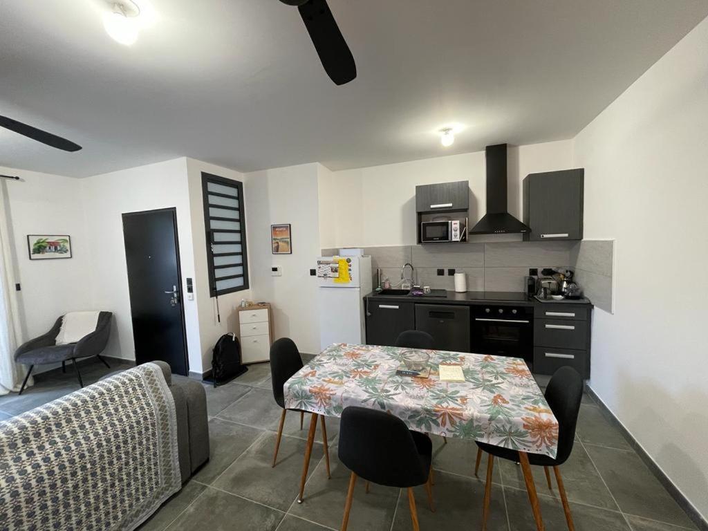 Appartement Leu Girembelle à Saint-Leu Extérieur photo
